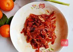 Illustration of how to make shredded pork with garlic sprouts 6