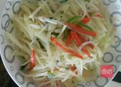 Illustration of how to make stir-fried shredded potatoes 5