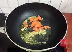 Illustration of how to make fried meat with mushrooms 12