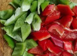 Illustration of twice-cooked pork 1