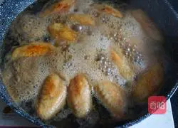 Illustration of how to make Coke Chicken Wings at home 4