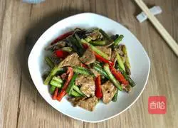 Illustration of how to stir-fry pork liver with garlic moss 15