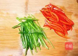 Illustration of how to make double pepper beef 2