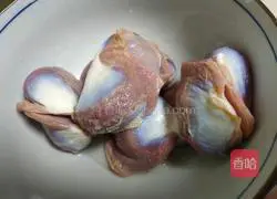 Illustration of how to cook duck gizzards 1