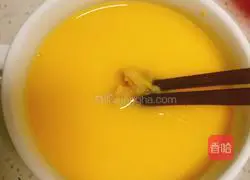 Illustration of how to make steamed scallops and eggs 7