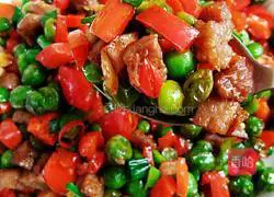 Illustration of how to make fried peas and steak 12