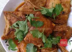 Illustration of how to make bean skin dragon fish 7