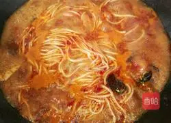 Illustration of the improved version of Maocai Maoxuewang 12