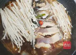 Illustration of braised lotus fish recipe 6