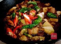 Illustration of how to make braised pork and potatoes 8