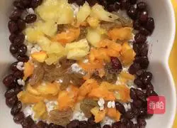 Pineapple eight-treasure rice recipe 6