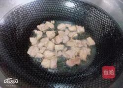 Illustration of how to make asparagus and fried meat 5