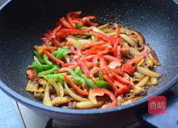 Illustration of how to make fried octopus with onions 8