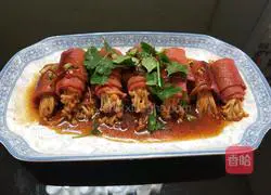 Illustration of how to make bacon enoki mushroom rolls 6