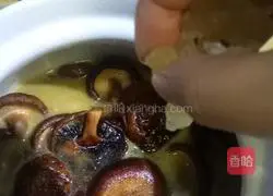 Illustration of how to make braised chicken 6