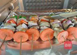 Illustration of grilled chicken leg skewers 17