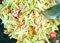 Illustration of how to make spicy cauliflower 10