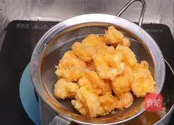 Illustration of how to make shrimp balls with mustard sauce 8