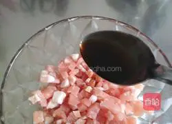 Illustration of how to make fried beans and diced pork 8