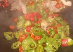 Illustration of how to make fried pork mouth with chili pepper 6