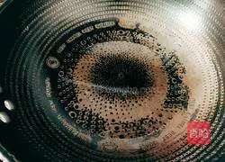 Illustration of how to make stir-fried spring leeks and shrimps 8