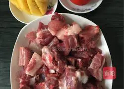 Illustration of how to make sweet and sour pork ribs 1