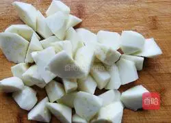 Illustration of how to cook eggplant with potatoes and carrots 3