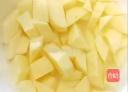 Illustration of how to cook bacon and potatoes 3