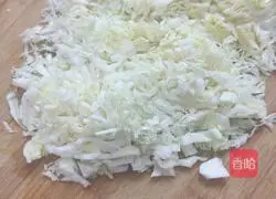 Recipe for spicy and sour cabbage crystal powder Illustration 2