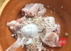 A must-order cup of Cantonese-style morning tea, illustration of how to make steamed garlic pork ribs 4