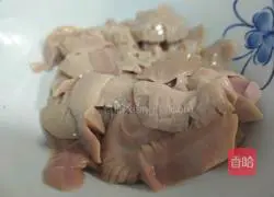 Illustration of how to make fried kidney flowers 6