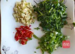 Illustration of how to make saliva chicken legs 7