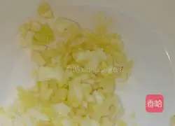 Illustration of how to make boiled pork slices 1