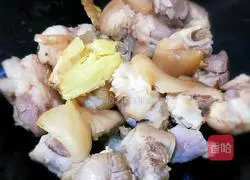 Illustration of home-cooked peanut pig's feet 4