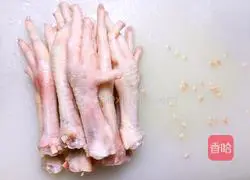 Illustration of braised chicken feet 2