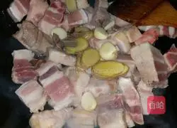 Illustration of how to make braised pork 6