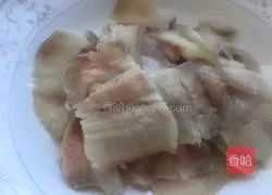 Illustration of how to make fried pork with green garlic 6