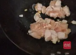Illustration of how to make chicken breast stewed with dried potatoes 5