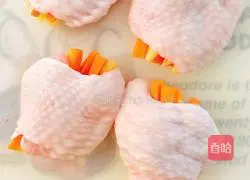 Illustration of how to make boneless double wire chicken wings 4