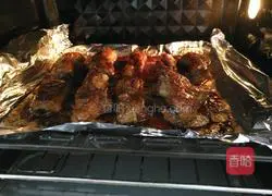 Illustration of how to make grilled pork ribs (oven version) 15
