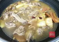 Illustration of how to make duck with grapefruit skin 11