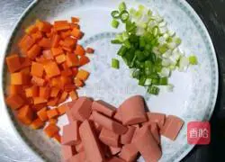 Illustration of how to make ham and egg pancakes 1