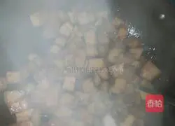 Illustration of how to cook beans and braised meat 6