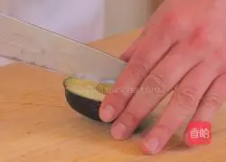 New Zealand Crayfish Avocado Tart Recipe Illustration 7