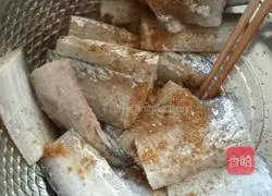 Illustration of how to make fried hairtail 1