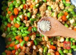 Illustration of how to make fried chicken with edamame rice 13