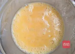 Illustration of how to make scrambled eggs with mushrooms 6