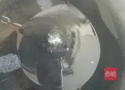 Illustration of how to make spicy chicken feet 3