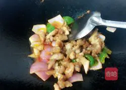 Illustration of how to make pineapple chicken slices 10