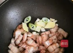 Illustration of how to make red pork and tiger eggs 6